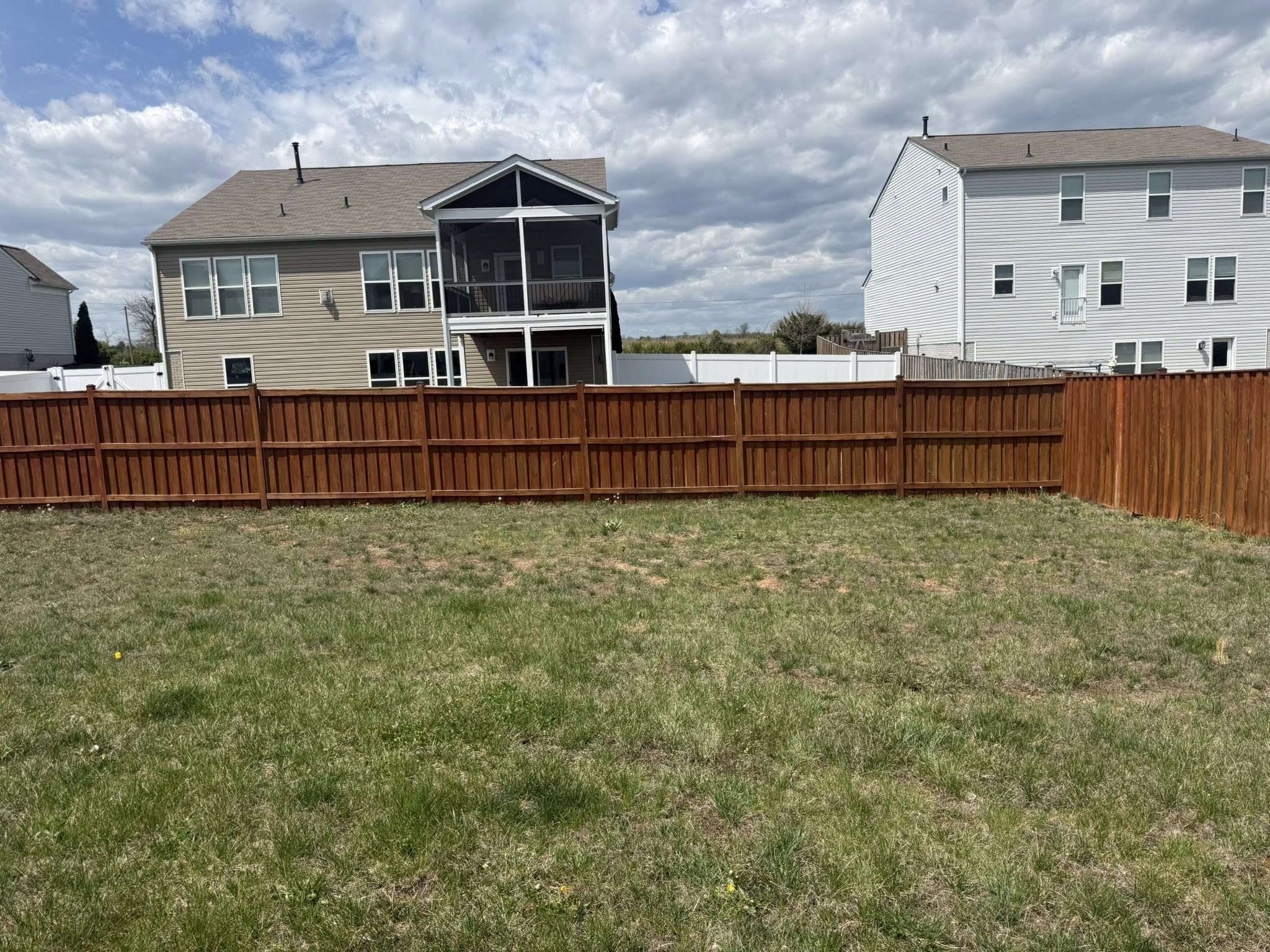 Clean residential backyard lawn in Harrisonburg VA